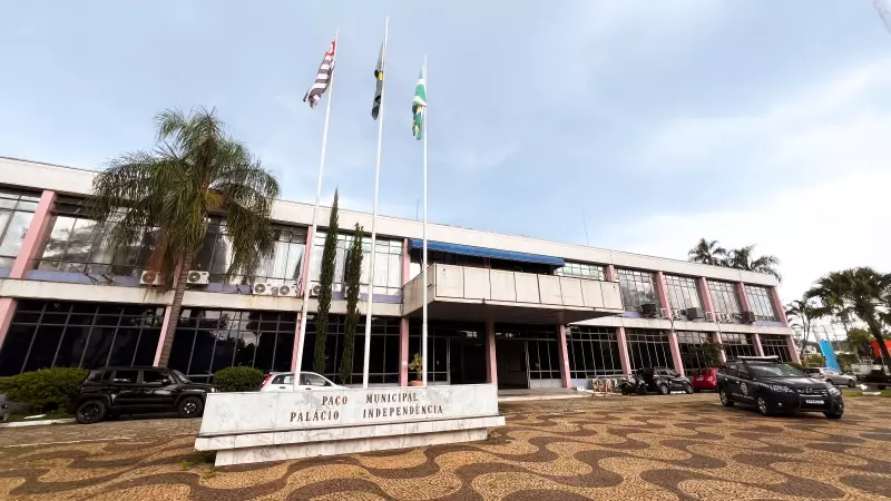 Portal de Valinhos, Praça Brasil 500 e o Paço Municipal estarão com iluminação especial